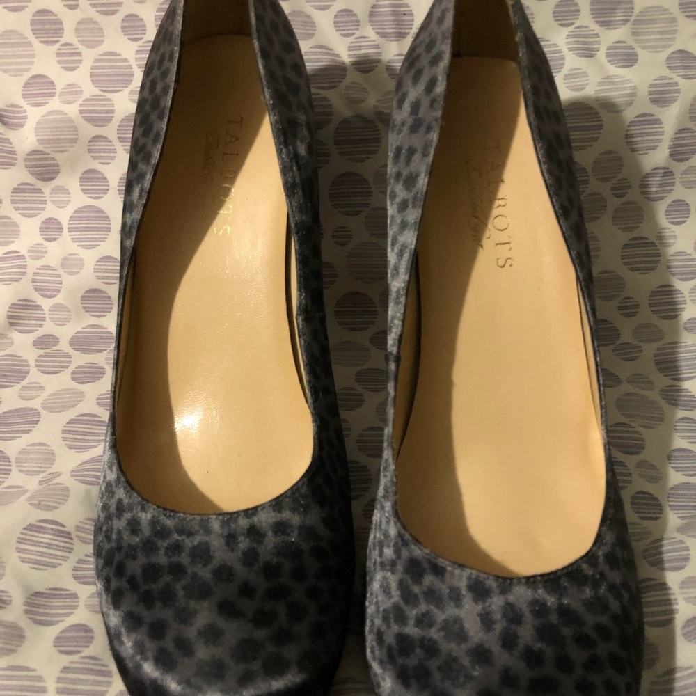 Talbots Leopard Print Heels - Picture 4 of 4